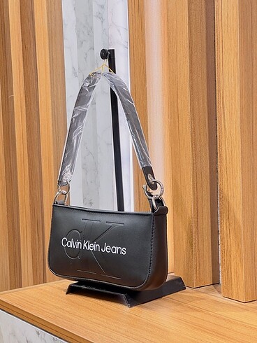 CALVIN KLEIN CK