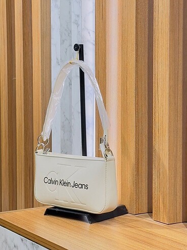 Calvin Klein CALVIN KLEIN CK