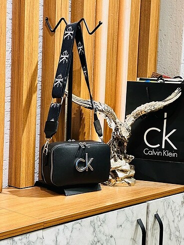 CALVIN KLEIN CK