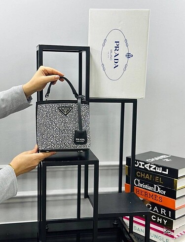 Prada Taşlı prada