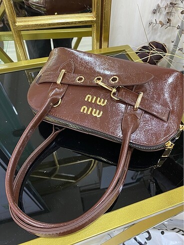 Bershka MIU MIU KOL ÇANTASI