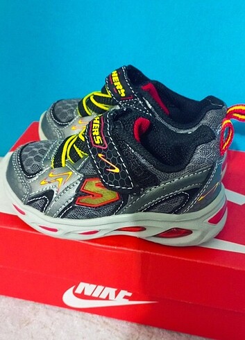 21 Beden çeşitli Renk Skechers bebek ayakkabısı -21.5 numara