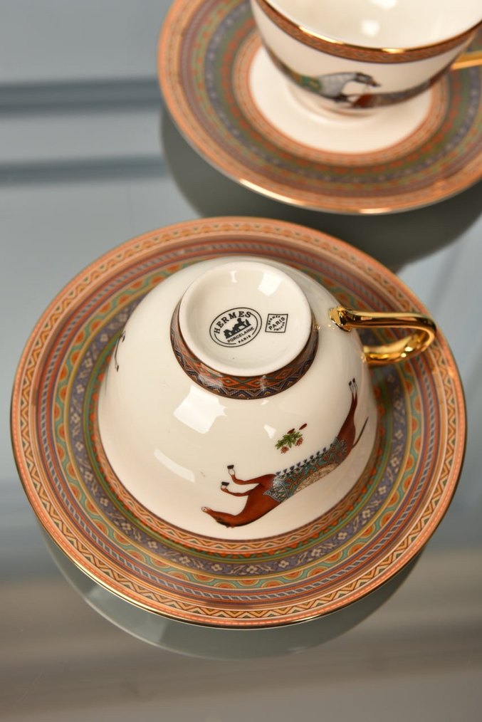 Hermes At Desenli 2'li Fincan Takımı - Görsel 5