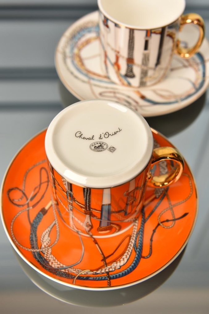 Hermes Altın Detaylı Fincan Takımı - Görsel 5