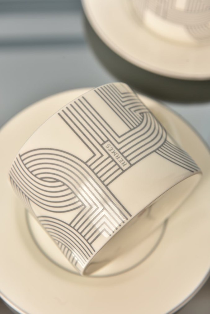 Hermes Beyaz Gri Fincan ve Tabak Seti - Görsel 5