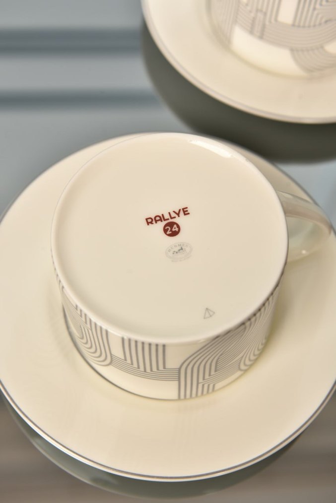 Hermes Beyaz Gri Fincan ve Tabak Seti - Görsel 4