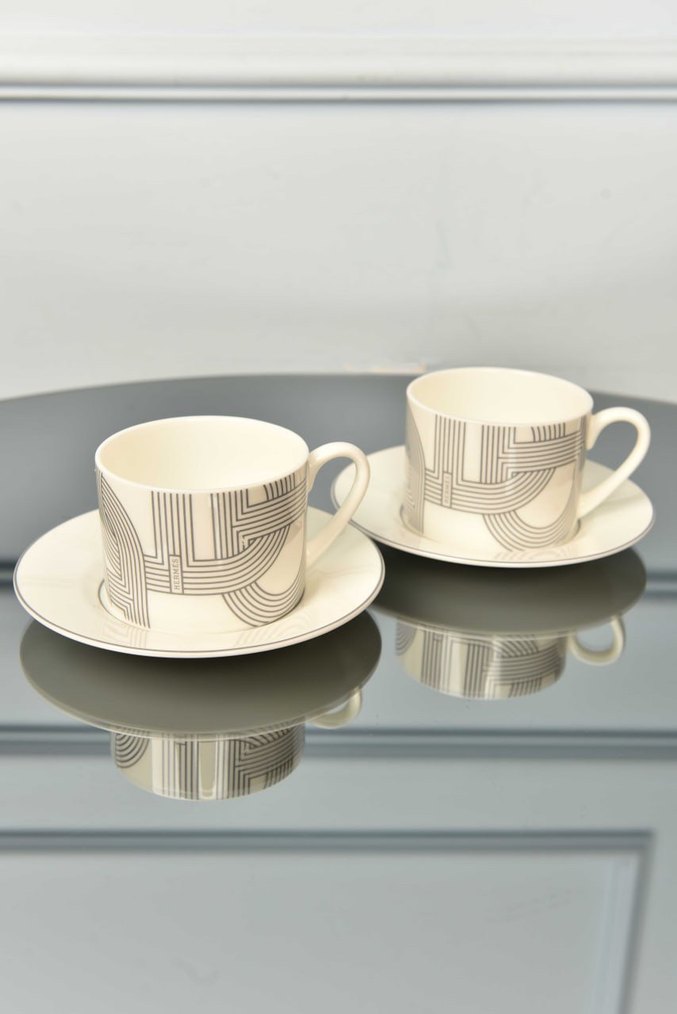 Hermes Beyaz Gri Fincan ve Tabak Seti - Görsel 2