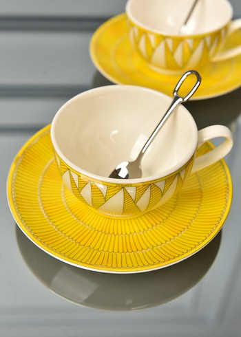 Sarı Desenli 2'li Fincan ve Tabak Seti - Görsel 3