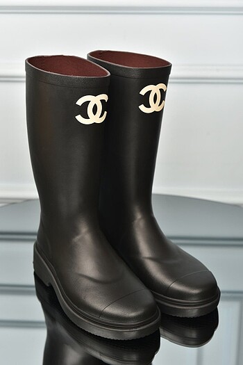 Chanel bot