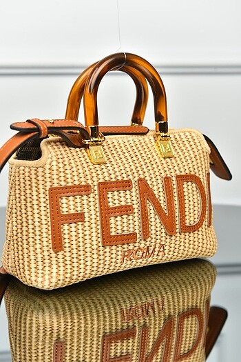  Beden camel Renk Fendi çanta