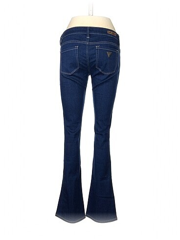 40 Beden Guess Jean / Kot %70 İndirimli.
