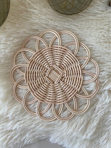 Ikea Rattan duvar süsü