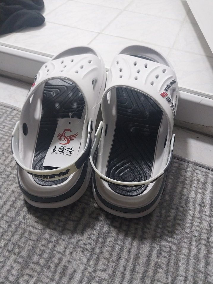 Ayarlanabilir Tokalı Erkek  Beyaz Terlik - Görsel 4