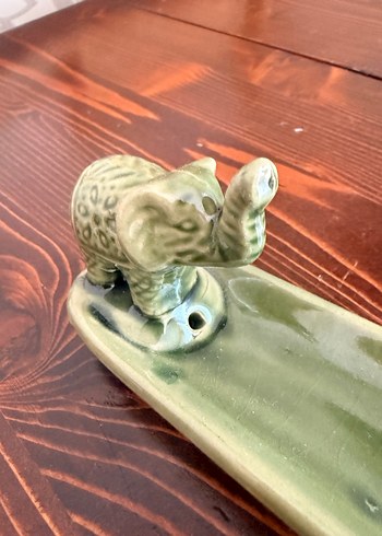 Yeşil Seramik FilFigürlü Dekoratif  Tütsülük Tabak - Görsel 3