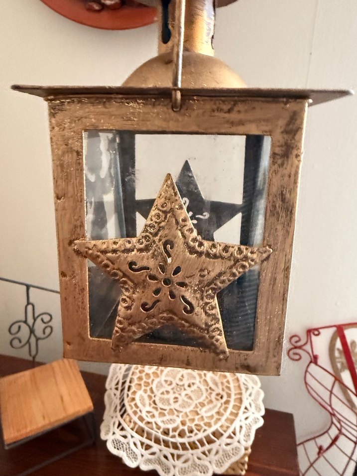 Parlak Gold Melek Figürlü Fener mumluk - Görsel 3