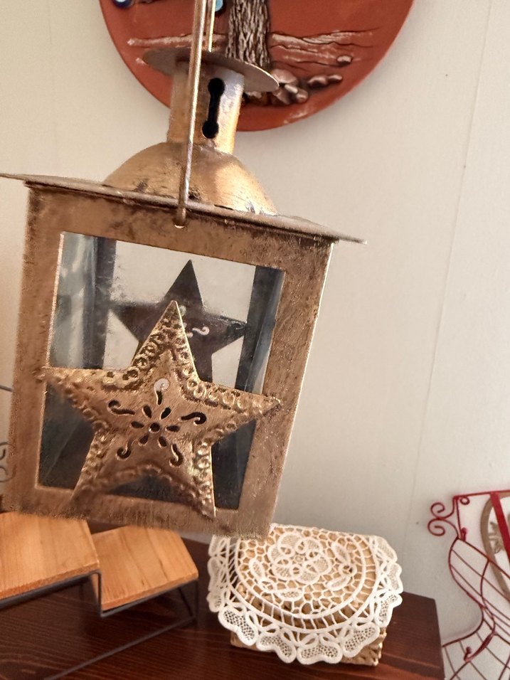 Parlak Gold Melek Figürlü Fener mumluk - Görsel 5