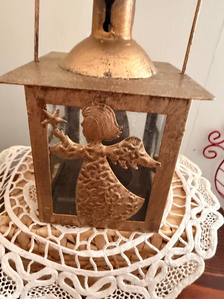 Parlak Gold Melek Figürlü Fener mumluk - Görsel 2