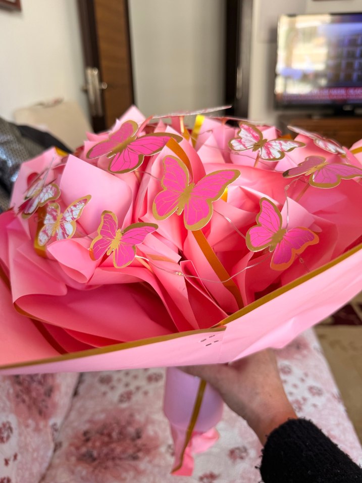 Pembe Kelebekli Led ışıklı buket - Görsel 3