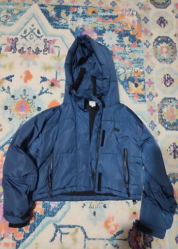 Lacivert Kapüşonlu Kısa Kadın Mont asma yeri yırtık sadece - Görsel 2