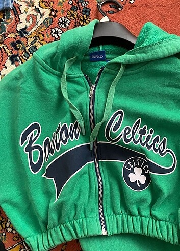 Defacto Sweatshirt