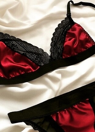 Saten bralet takim 