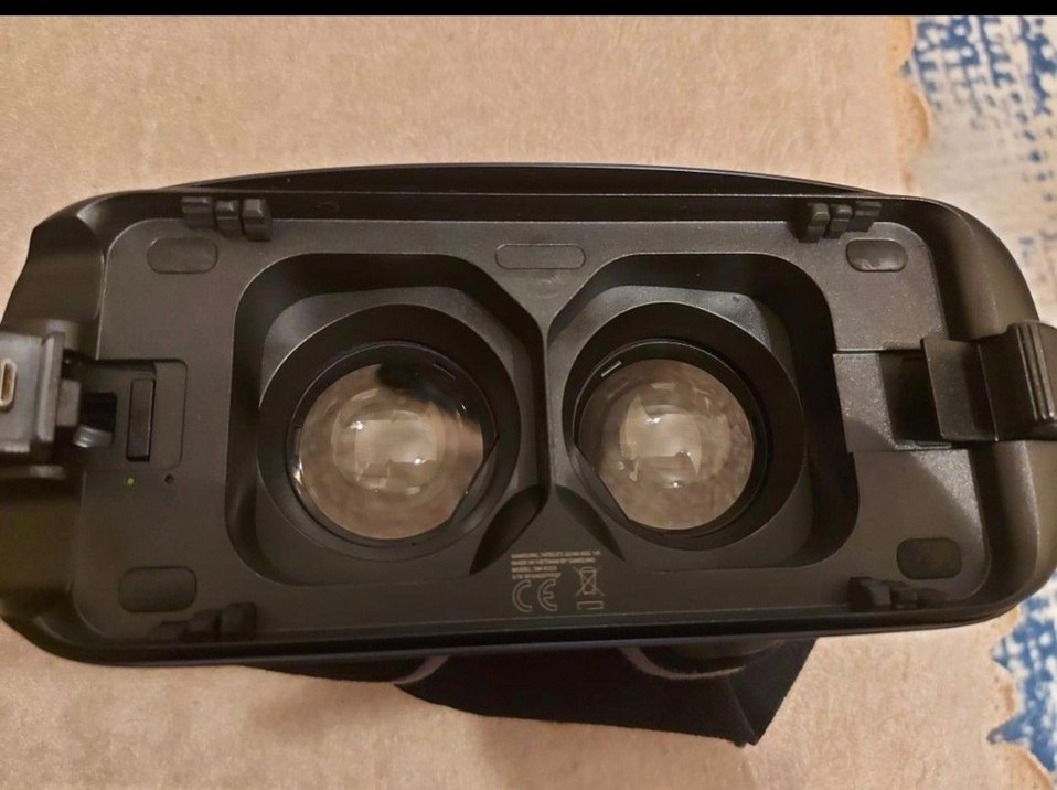 Siyah Kemerli Samsung Gear VR - Görsel 3