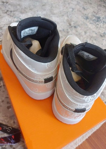 Beyaz Gri Kadın Spor Ayakkabı - Görsel 4