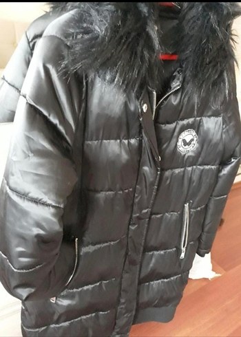 Siyah Kürklü Kadın Kışlık Mont - Görsel 3