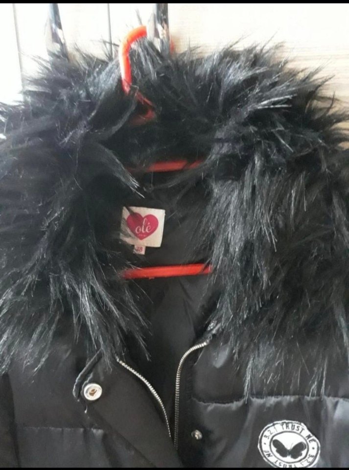 Siyah Kürklü Kadın Kışlık Mont - Görsel 2