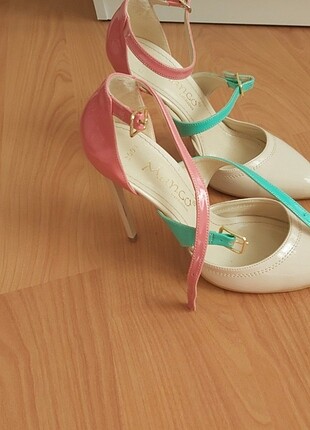 Stiletto ayakkabi