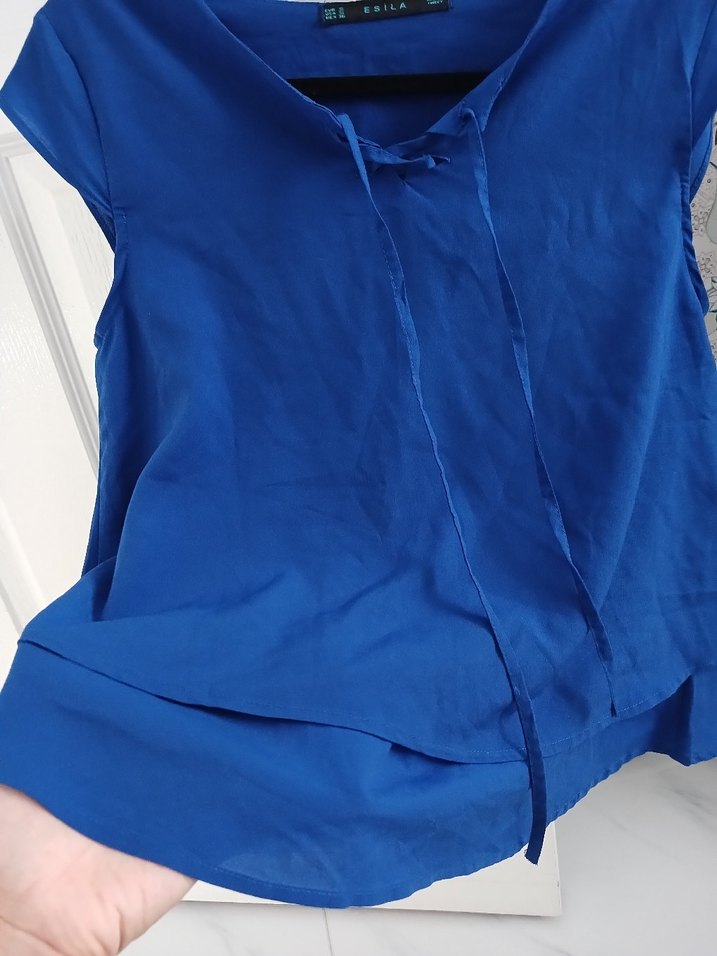 Mavi V Yaka Kadın Bluz - Görsel 2