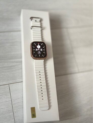1 aylık akıllı saat apple watch 7 45 mm