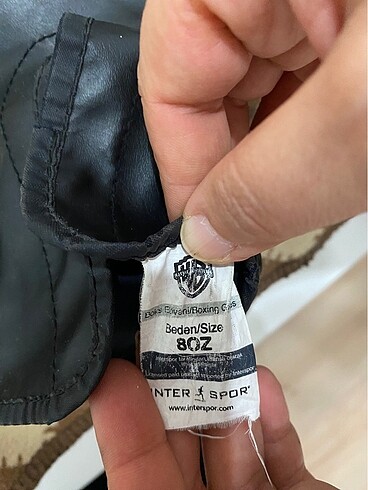 7 Yaş Beden Boks eldiveni