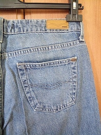 28 Beden Mavi jeans