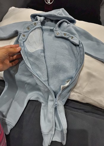 GAP Mavi Kapüşonlu Bebek Tulumu 3-6 Ay - Görsel 6