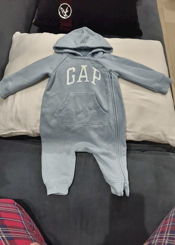 GAP Mavi Kapüşonlu Bebek Tulumu 3-6 Ay - Görsel 3