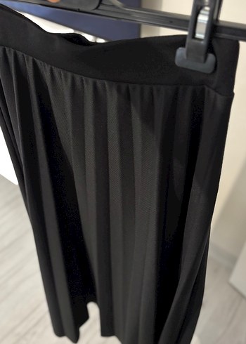 Kadın Siyah Piliseli Uzun Etek - Görsel 3