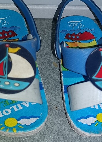 21 Beden Çocuk terlikli sandalet