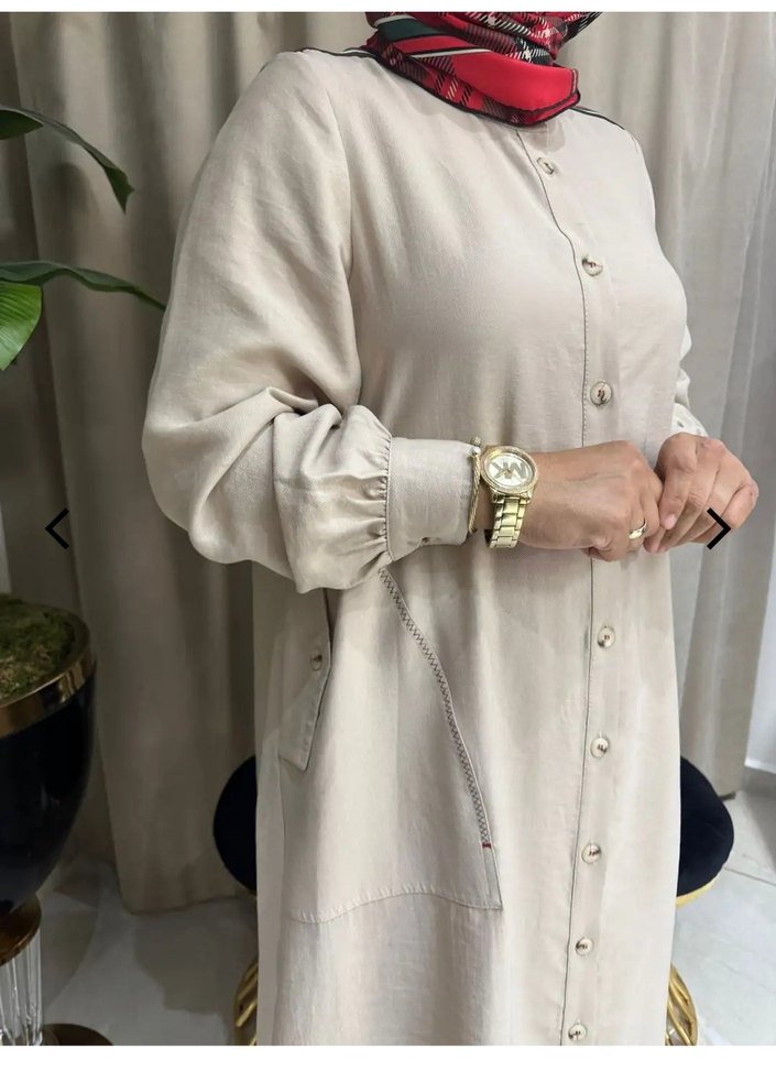 Düğmeli Bej Keten Uzun Elbise nurcan çetin marka - Görsel 3