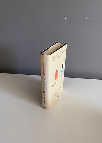  Eleanor & Park - Rainbow Rowell