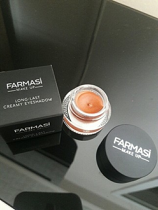 Farmasi Farmasi krem far