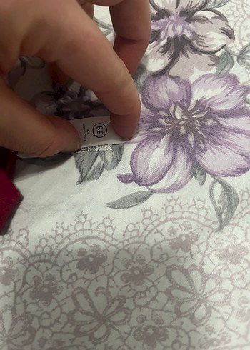 Kırmızı Drapeli Kadın Mayo - Görsel 4