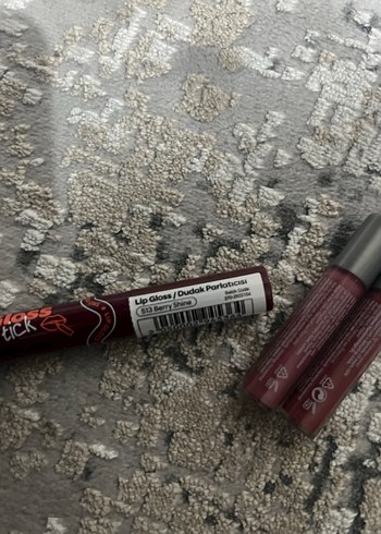 Bordo Ruj ve Dudak Kalemi Seti - Görsel 3