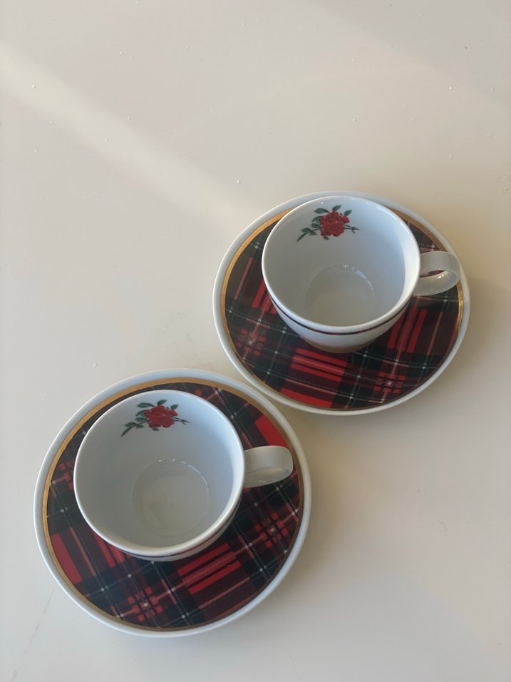 Fern&Co Red Berry 2'li Porselen Türk Kahvesi Fincanı - Görsel 4