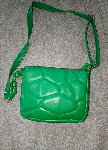 Yeşil çanta - Görsel 4