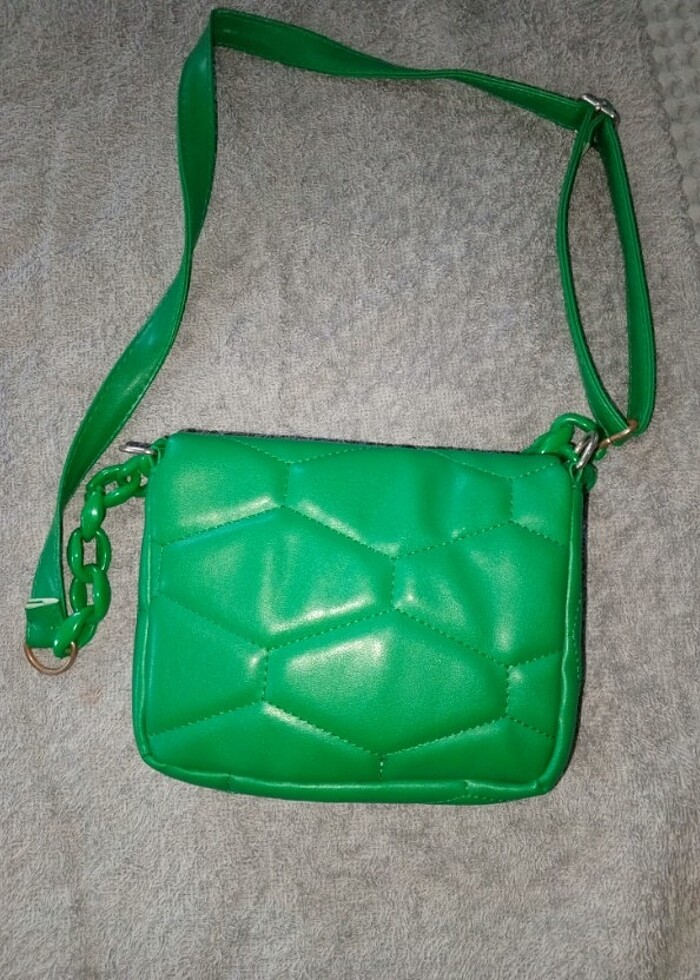 Yeşil çanta - Görsel 4