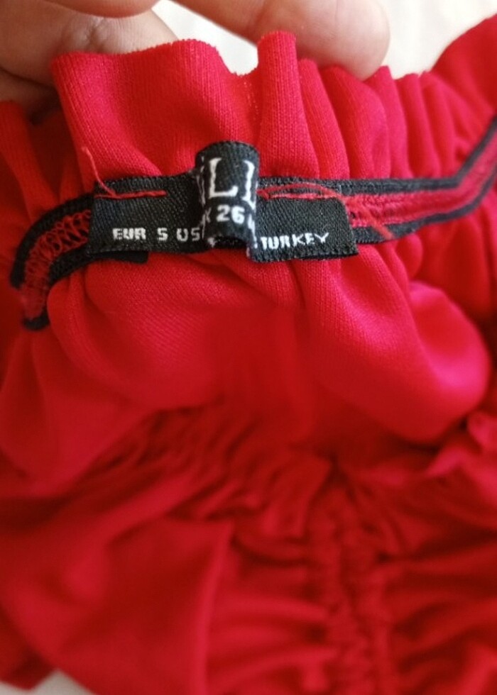 Kırmızı bluz - Görsel 5