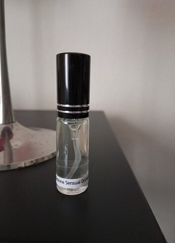 Diğer Laurent Mazzone Sensual Orchid Extrait de Parfum