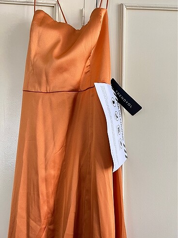 Hiç giyilmedi milla elbise - Görsel 2