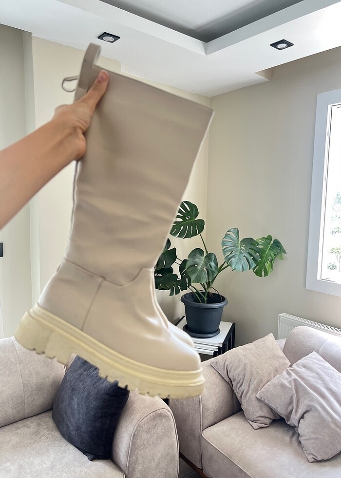 Krem uzun çizme - Görsel 4